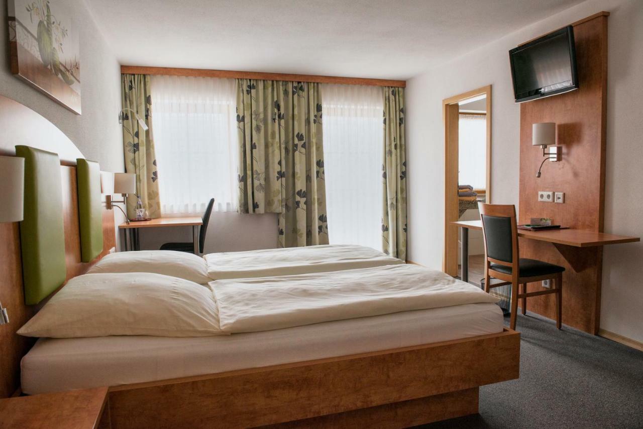 Hotel Garni Hopfengold Вольнцах Экстерьер фото